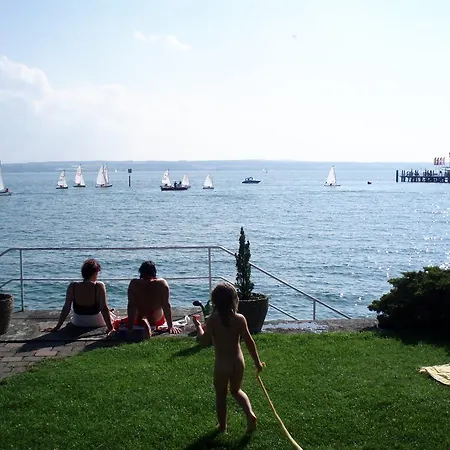 招待所 Strandhaus